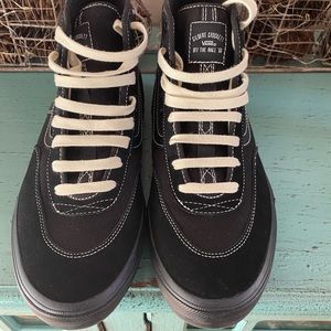Vans shoes